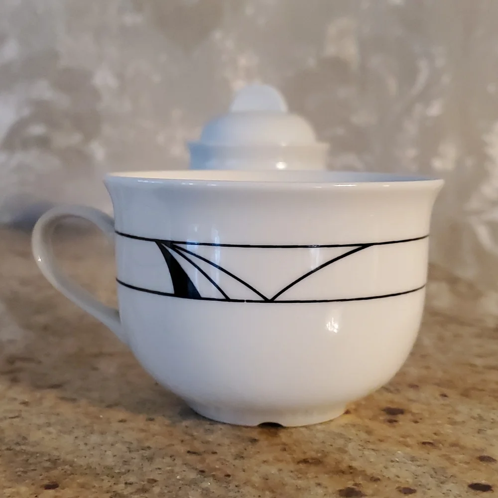 Danesco porcelaine de pologne cups and sugar bowl - Picture 3 of 13